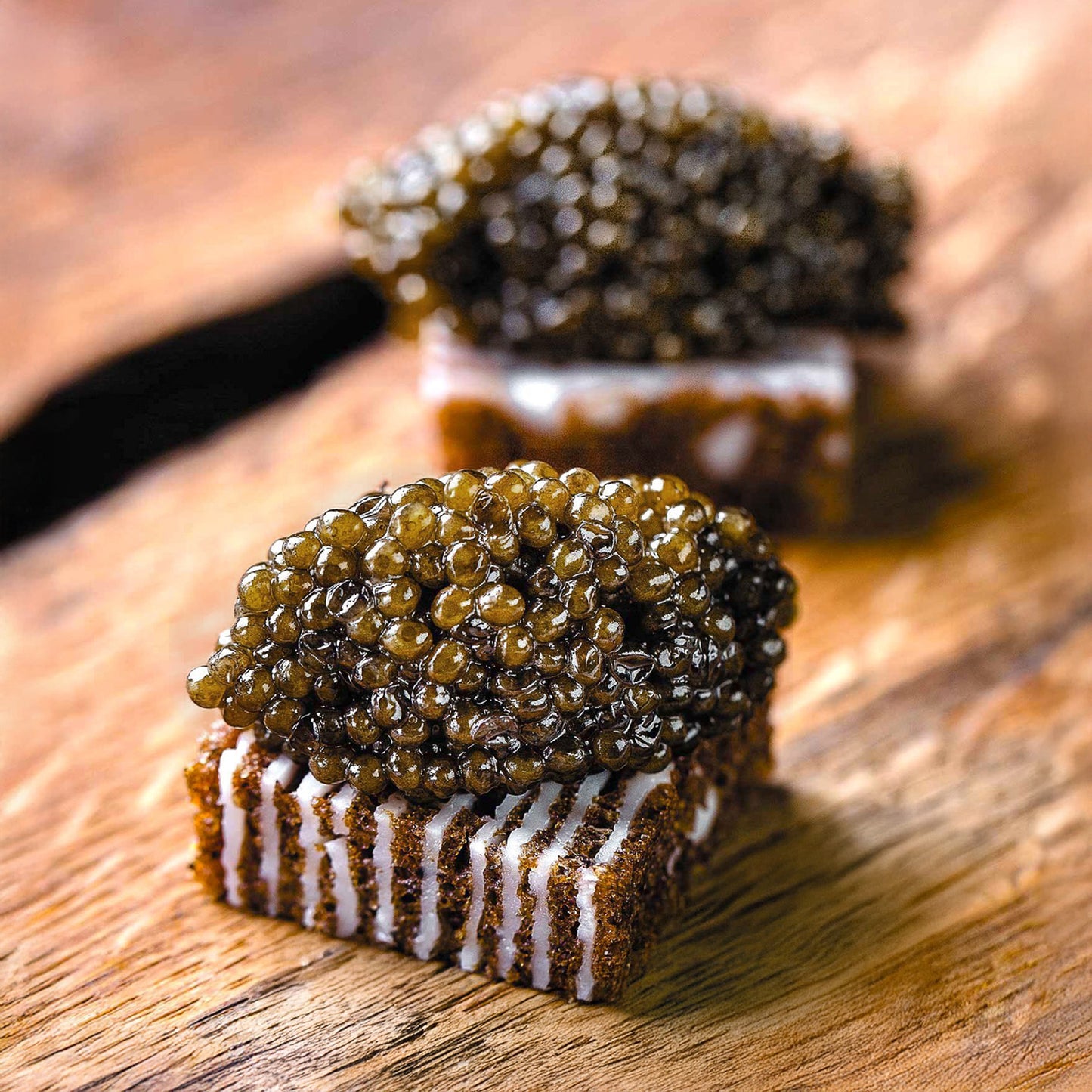 Набор для подачи черной икры Frosista с "Бородинским" хлебом и маслом