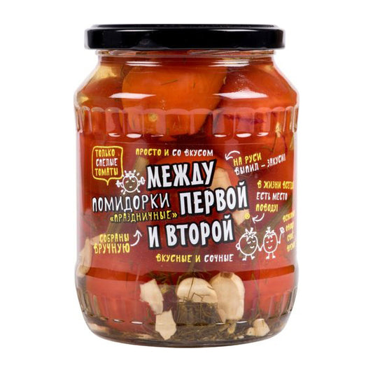 картинка Помидорки маринованные с зеленью и чесноком "Праздничные" Между первой и второй 680г – Prostor.ae